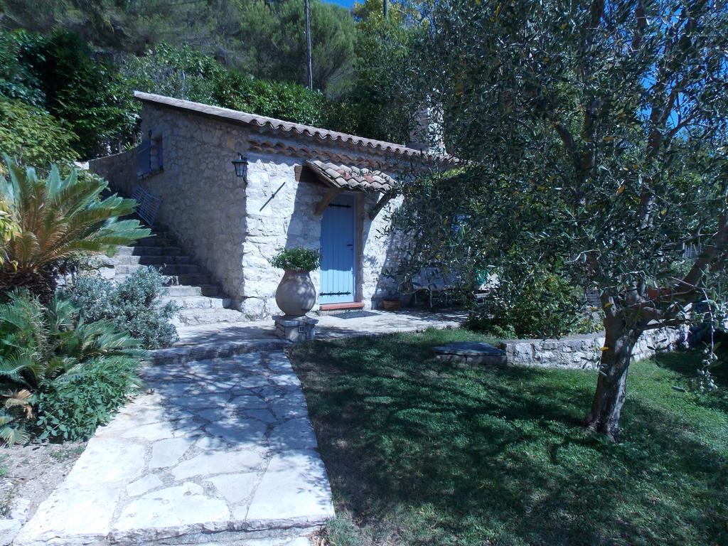 Le Mas De L'Aighetta Bed and Breakfast Èze Δωμάτιο φωτογραφία